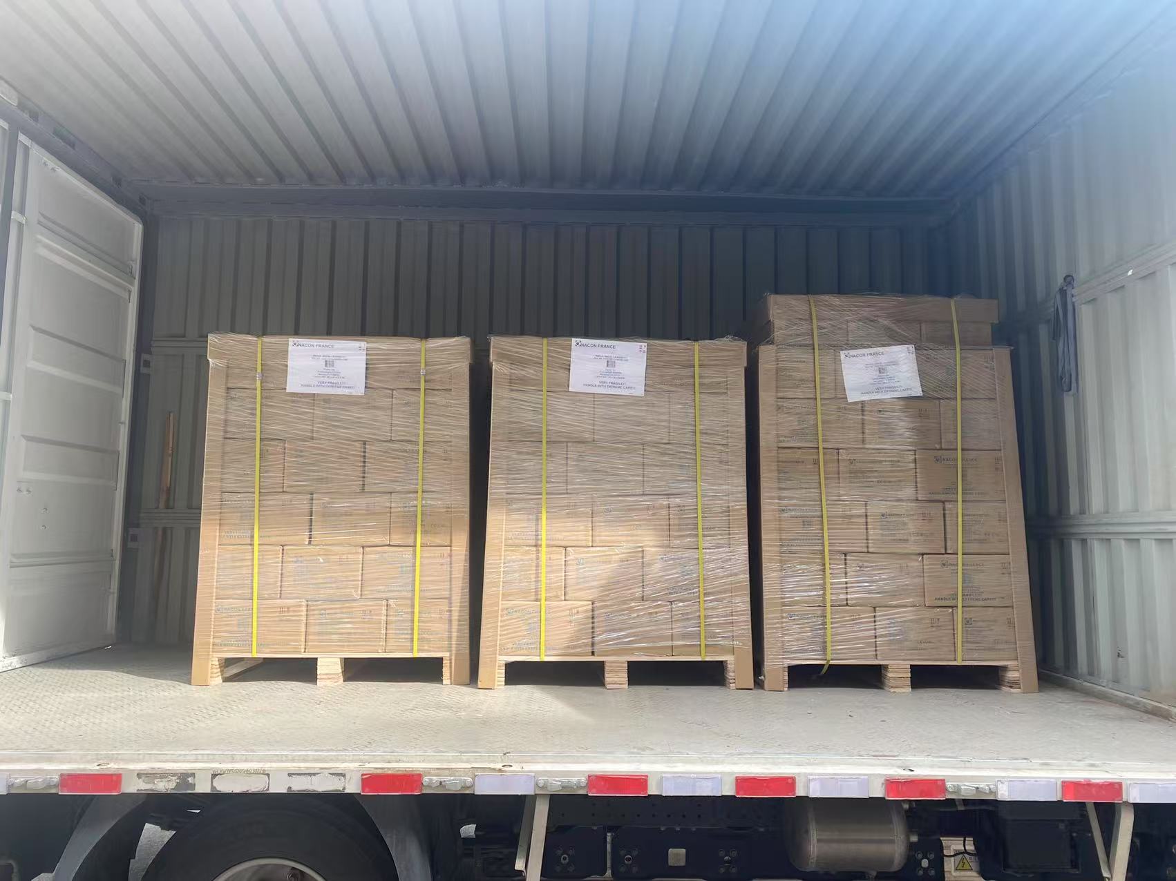 Custmmoized high-quality packaging solutions factory